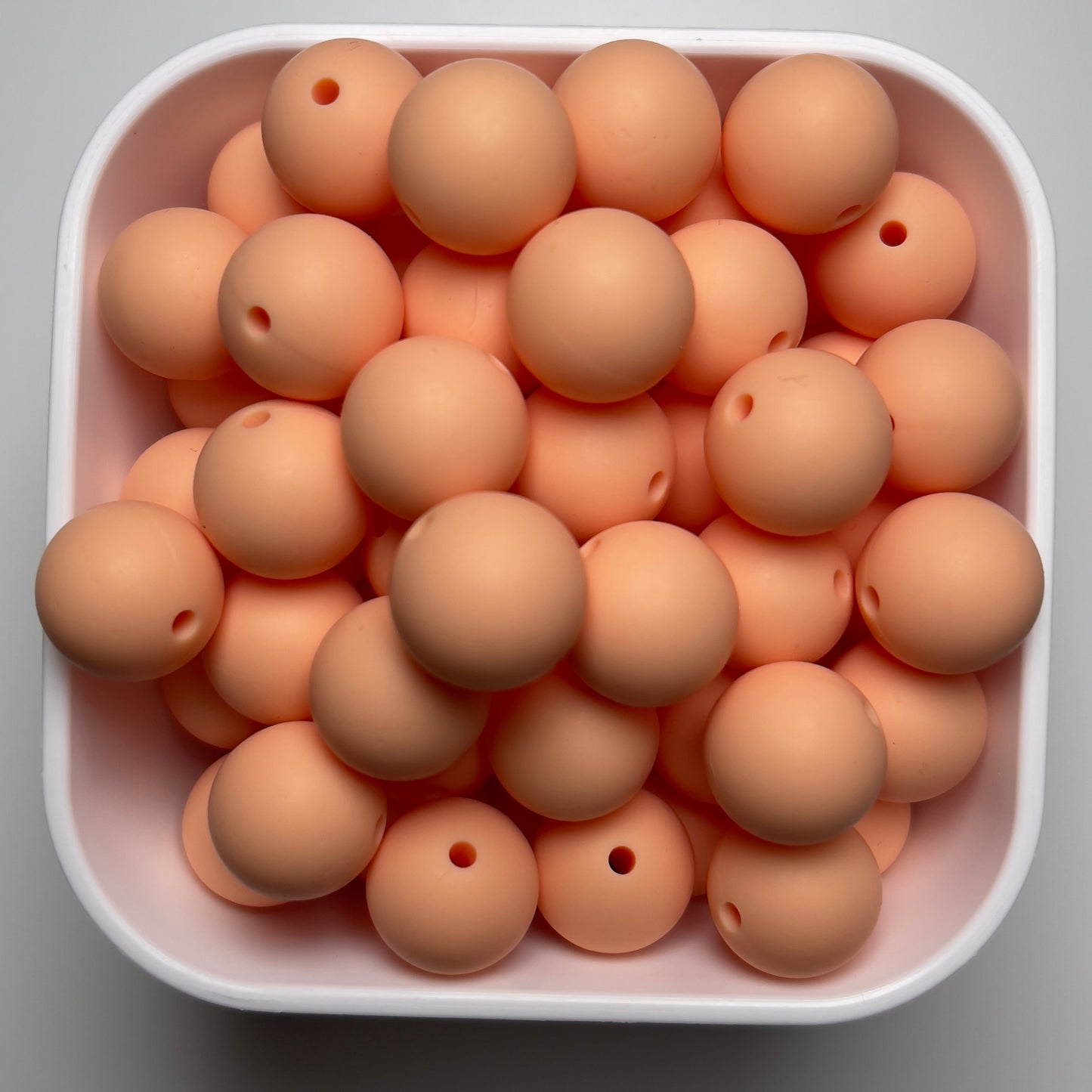 Non-toxic silicone beads for babies