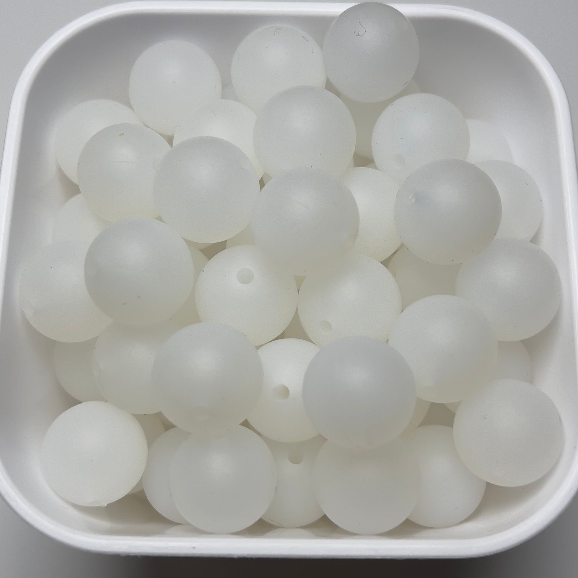 15mm round silicone beads