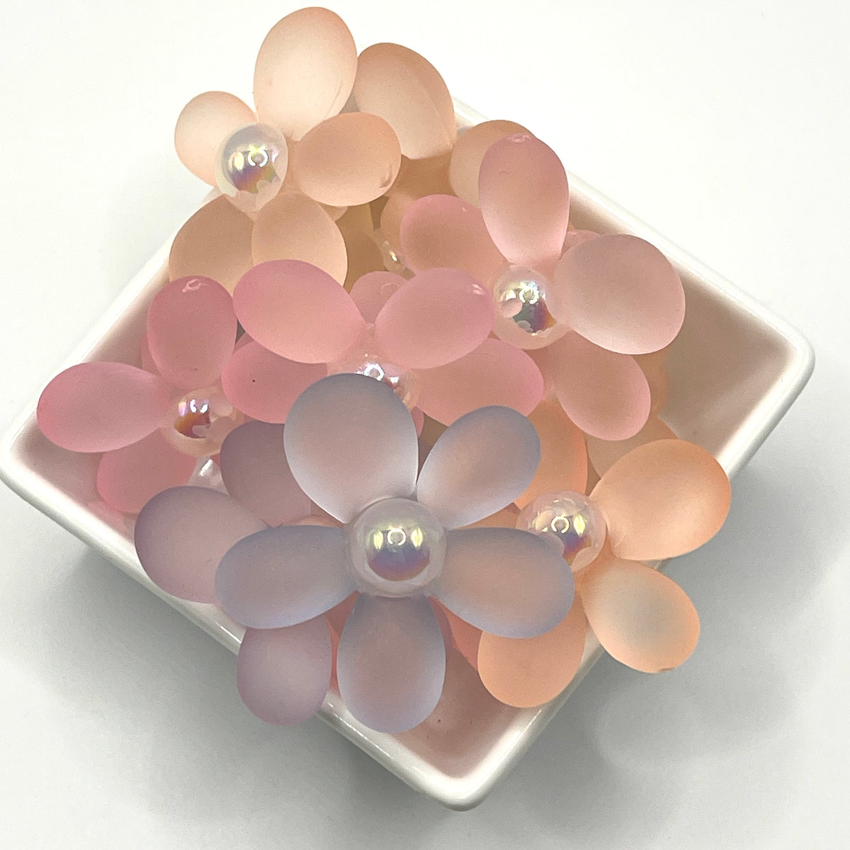 Mixed Acrylic Daisy Focal Beads