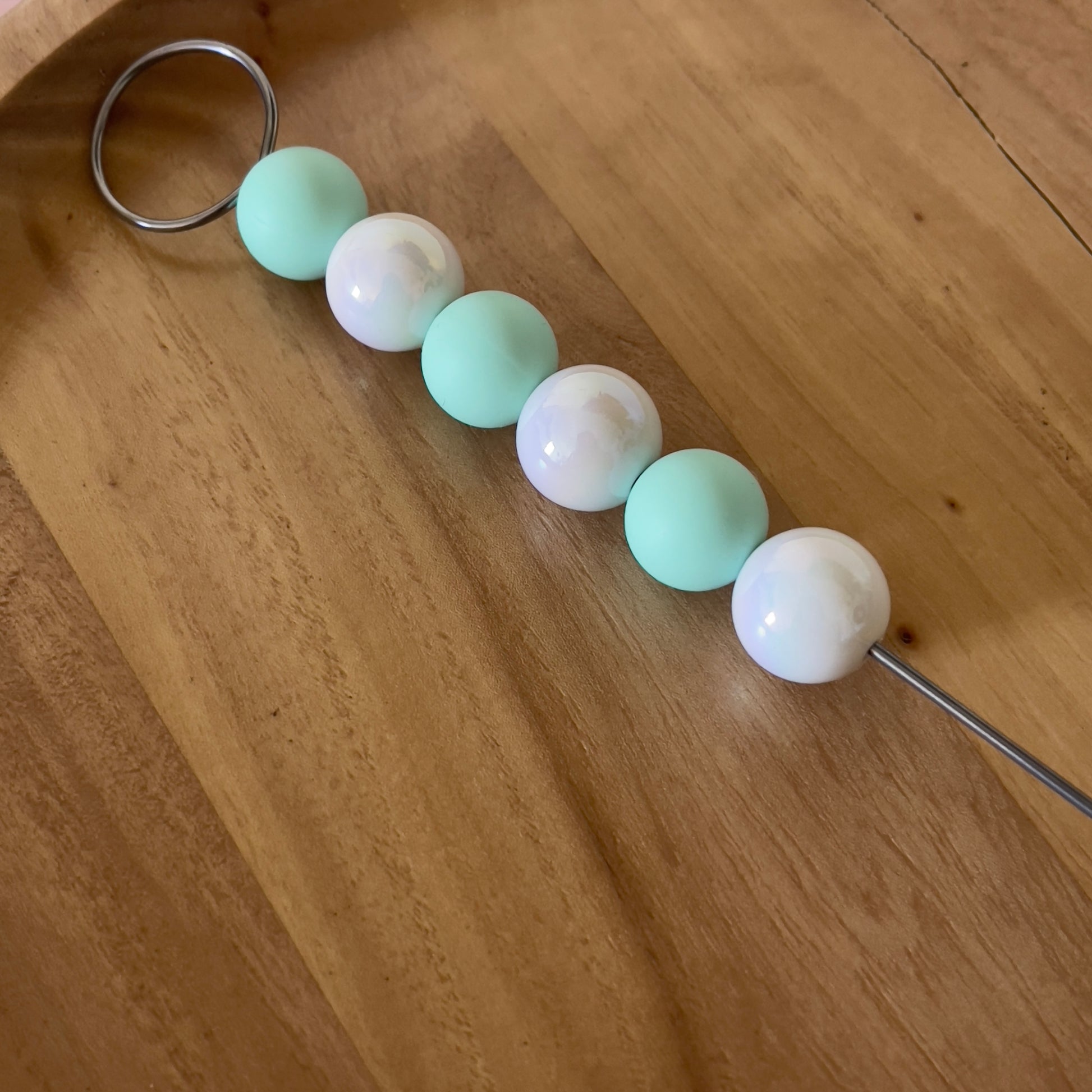 16mm acrylic beads in bulk