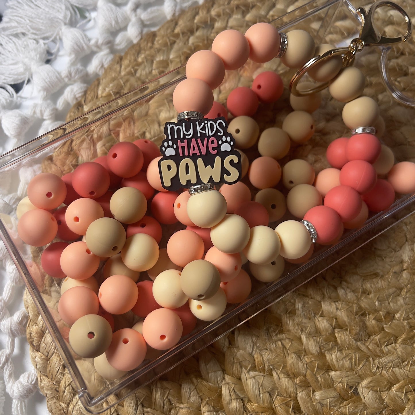 customized wristlet keychain with silicone beads for gifts