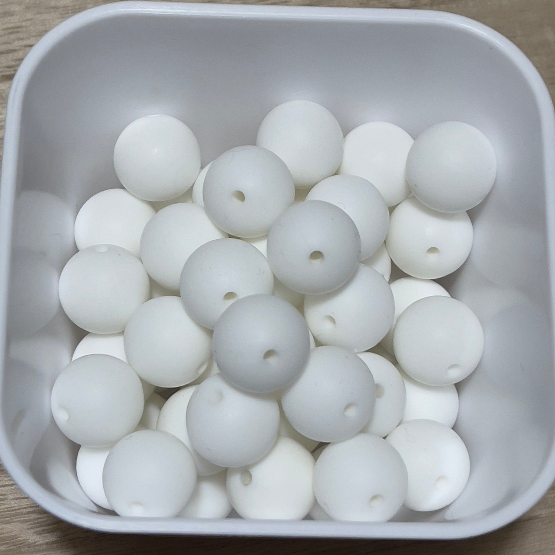 15mm silicone beads for fashion accessories