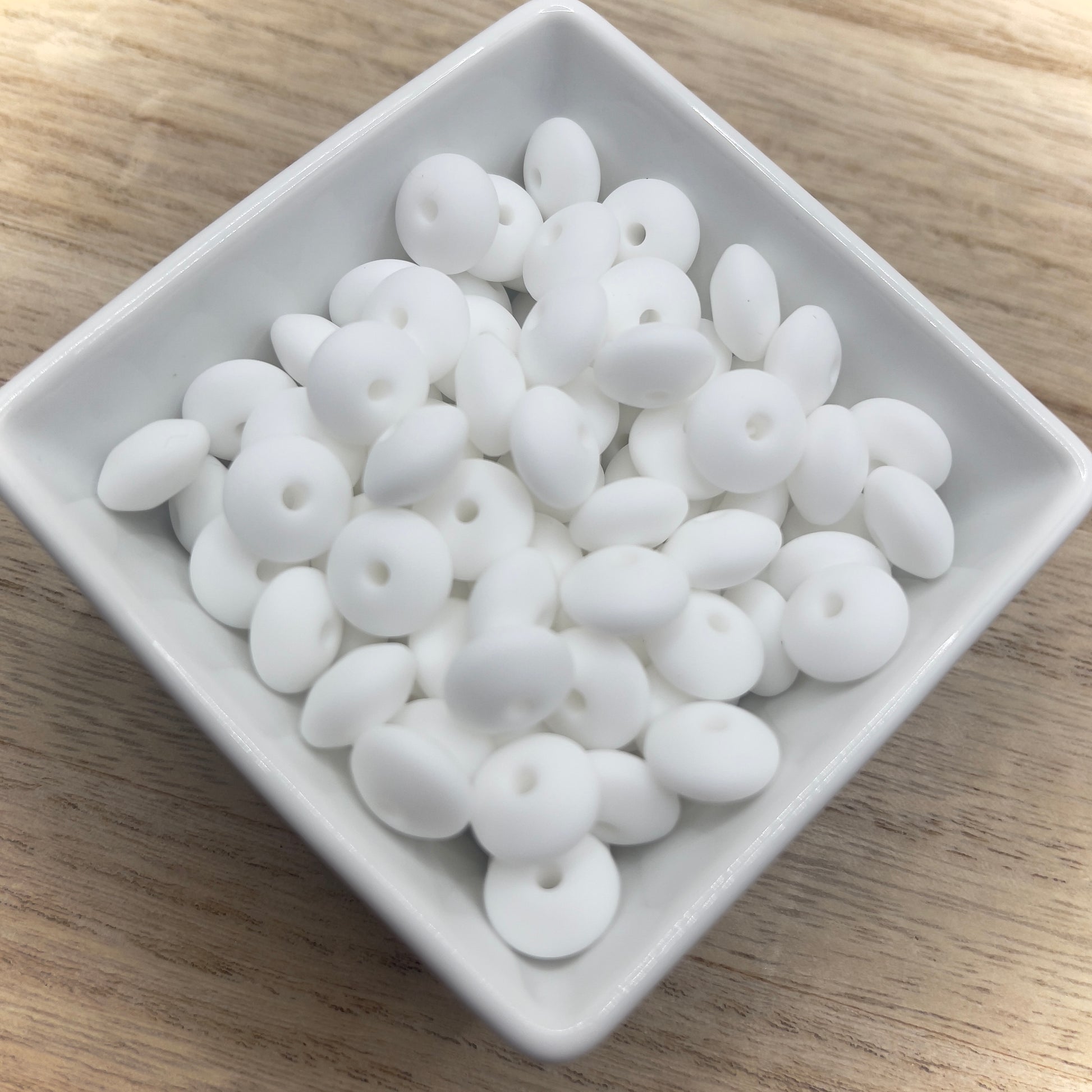 15mm silicone beads for fashion accessories