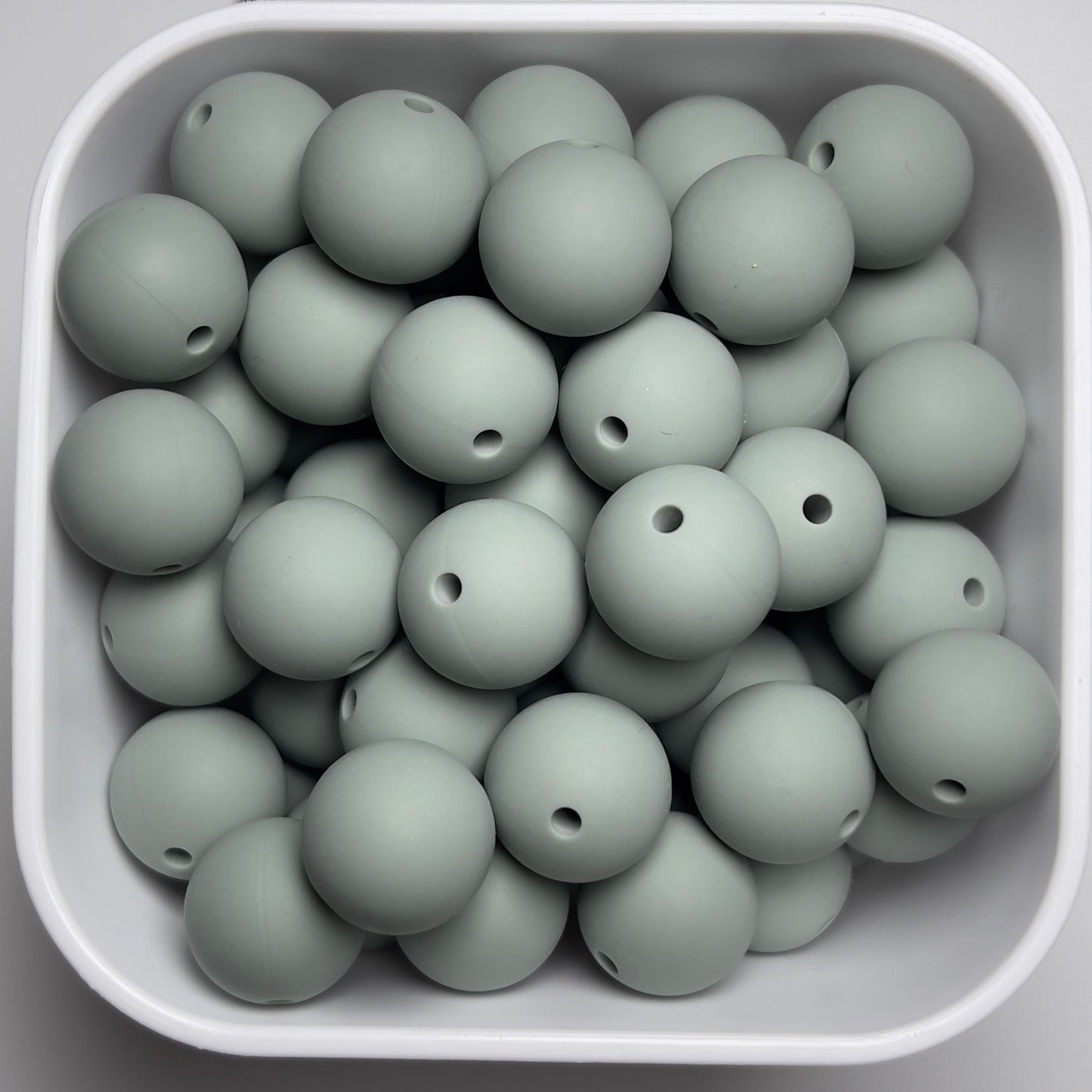 Small silicone beads for necklaces