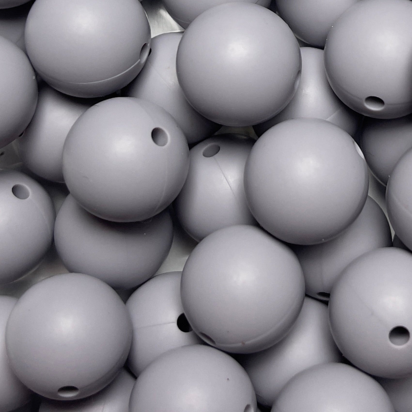 Affordable wholesale silicone beads for crafts