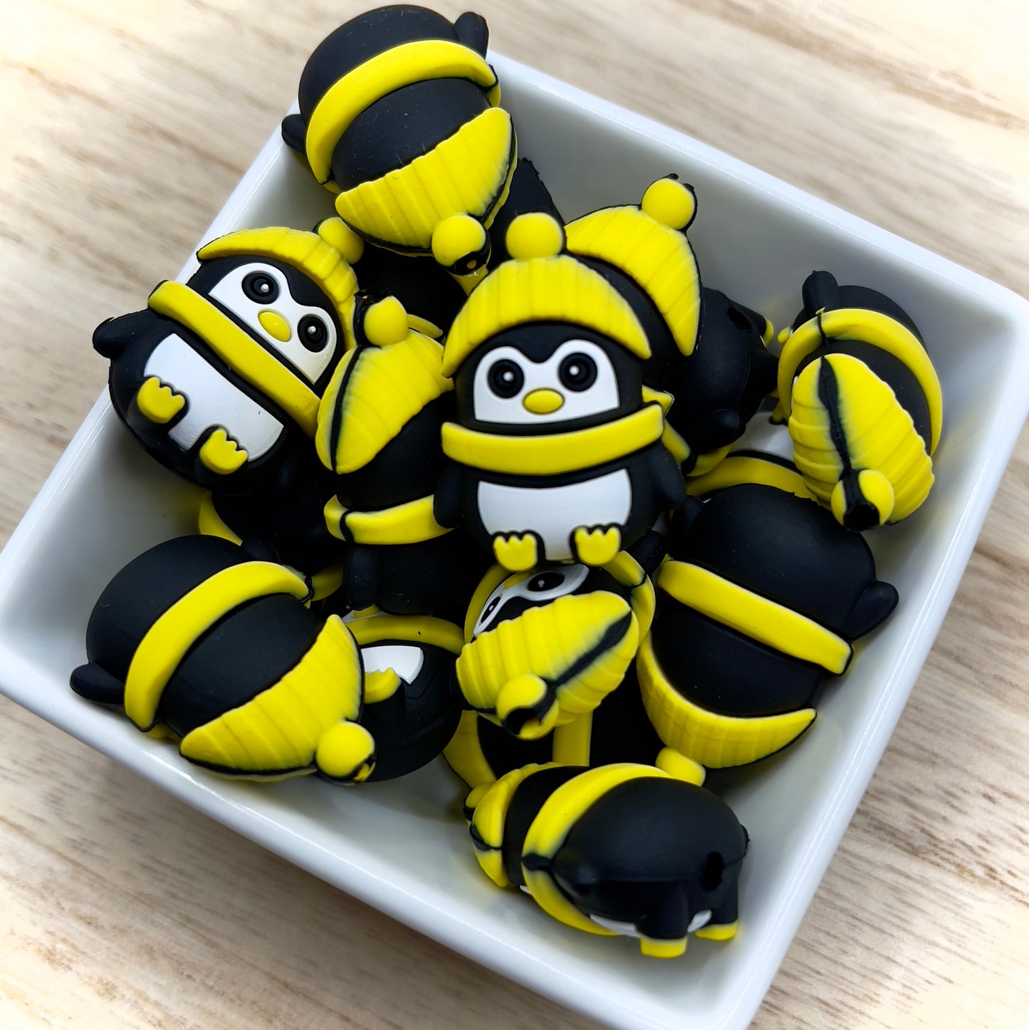 3D Cozy Penguin| Silicone Focal Beads