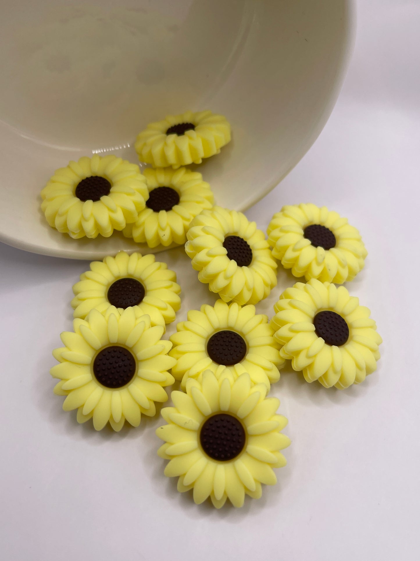 Daisy Flower Focal Beads| Silicone Focal Beads