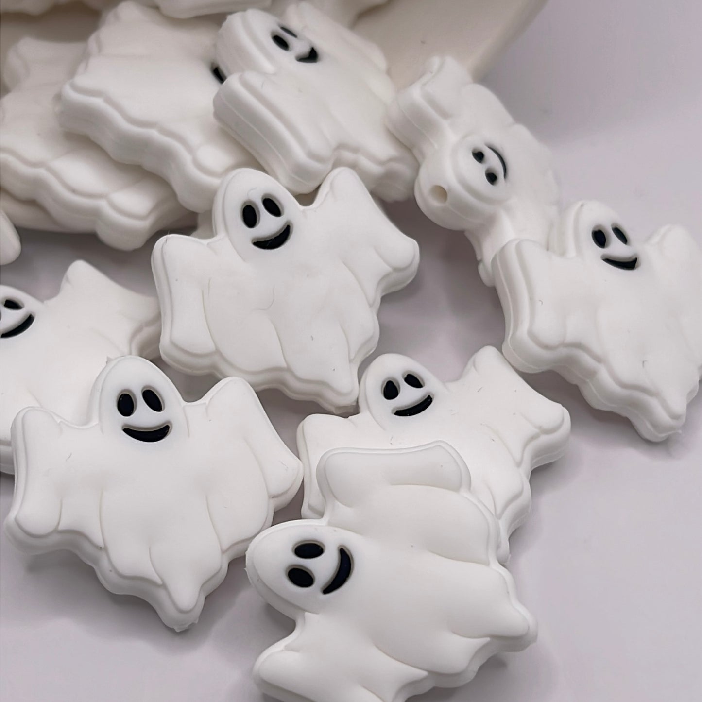 White Ghost Focal| Silicone Focal Beads
