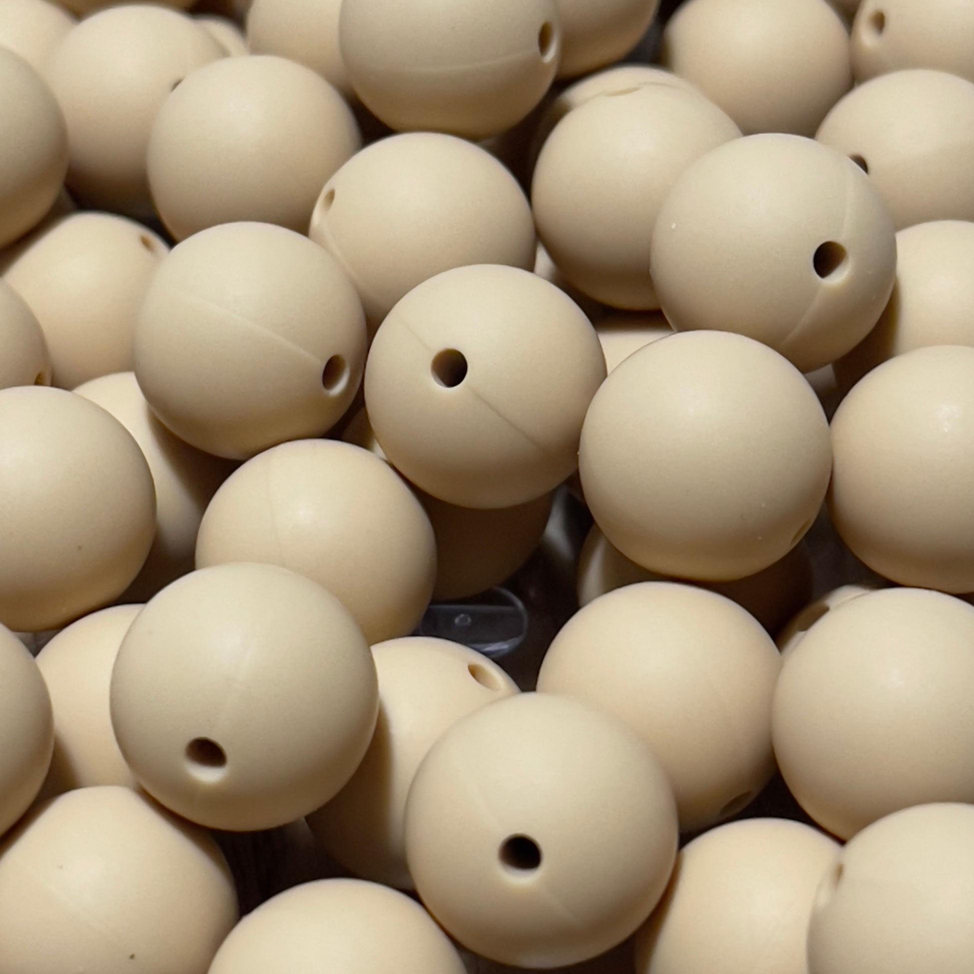 best 15mm silicone beads for necklaces