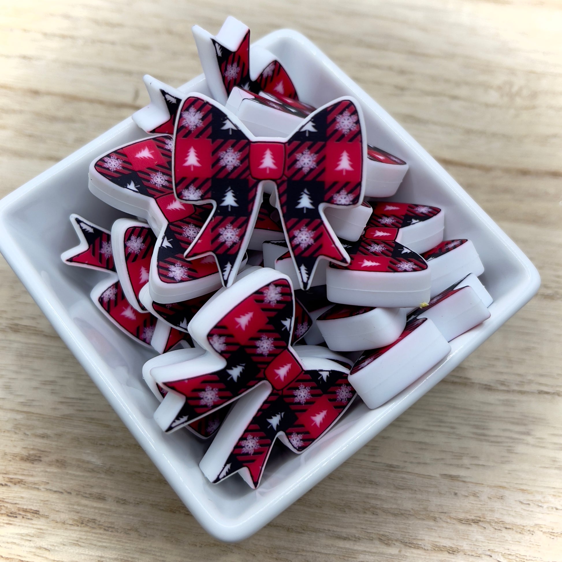 wholesale 15mm silicone beads supply